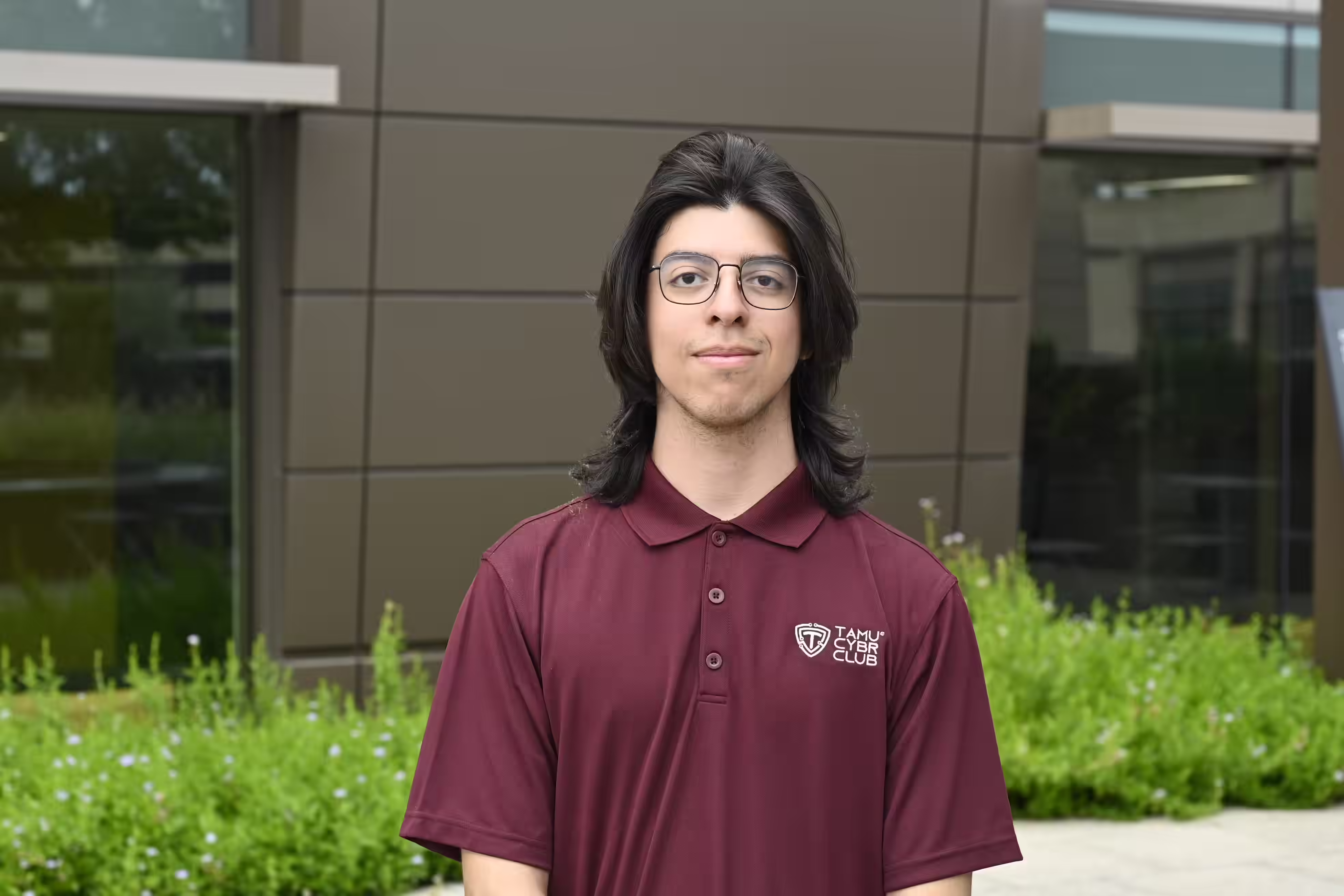 Head-shot of Kevin Guerra